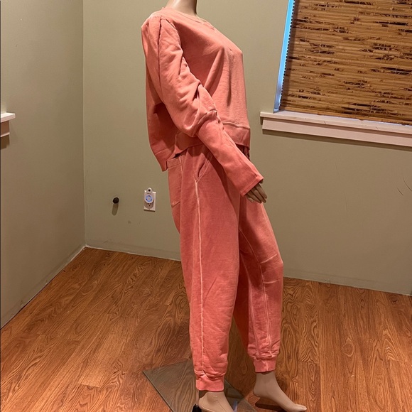 Veronica Beard Coral Pink Cozy Sweatshirt & Jogger Set XL - Picture 2 of 14